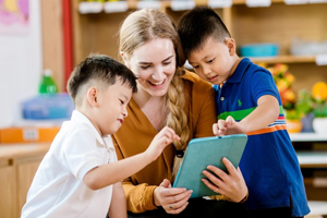 Tiếng Anh cho bé Tiểu học SUPERKIDS